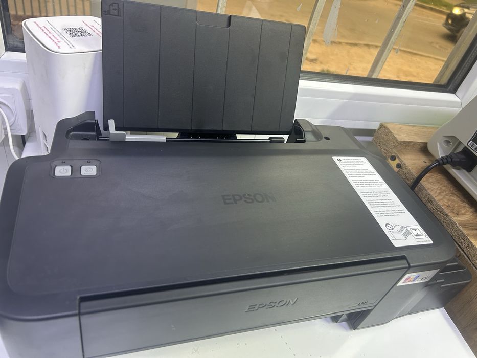 Продам цветной принтер  Epson L121 для сублимаций