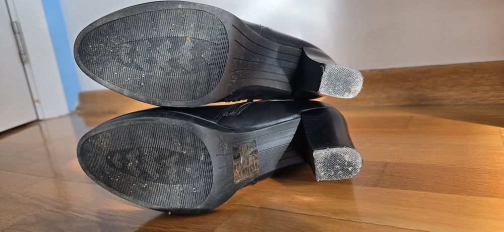 Дамски боти обувки на ток