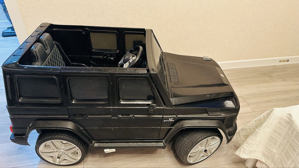 Продам детскую машинку