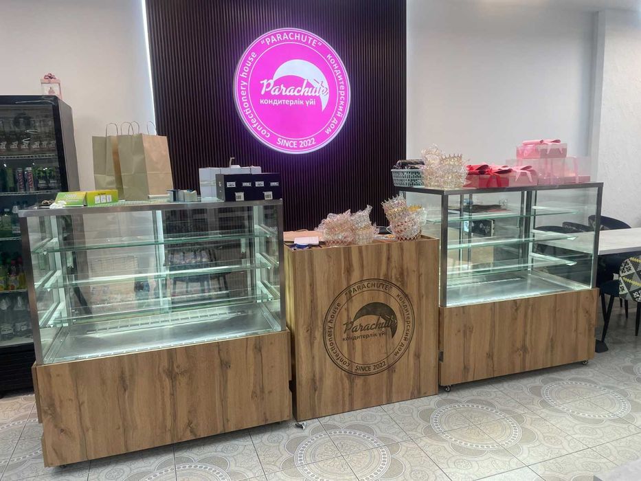 Витринный холодильник