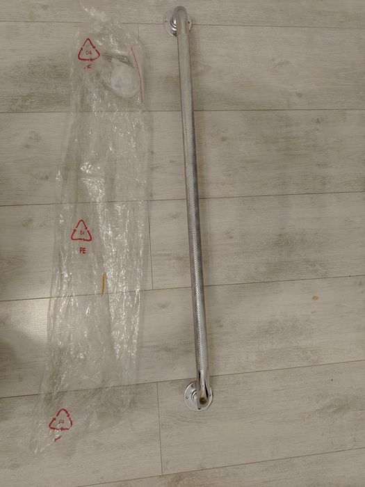 Поручень для ванной и туалет