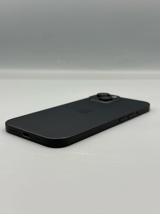 iPhone 15 | 128 GB | E-SIM | Baterie 91% | 380 Cicluri | Negru