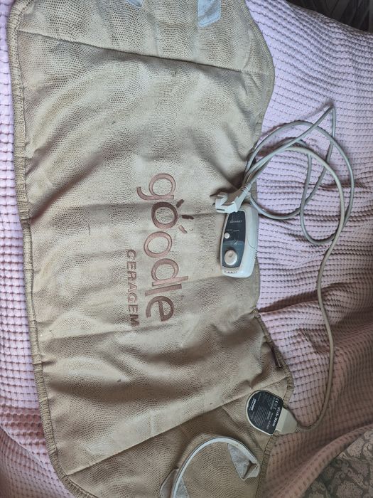 Массажер продам почти новый