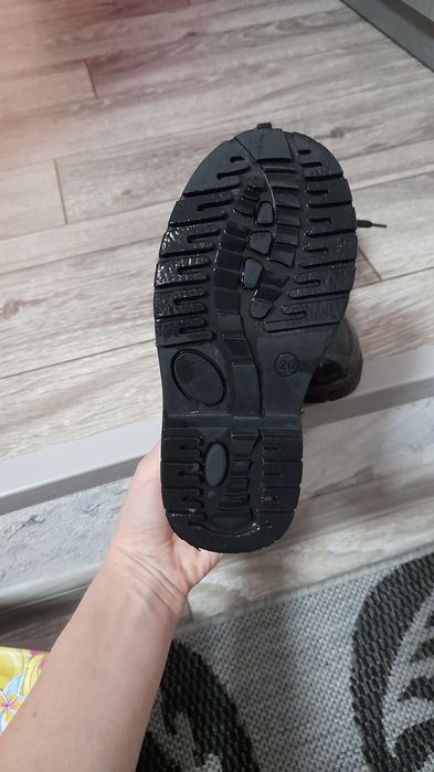 Демисезонные ботинки для девочки