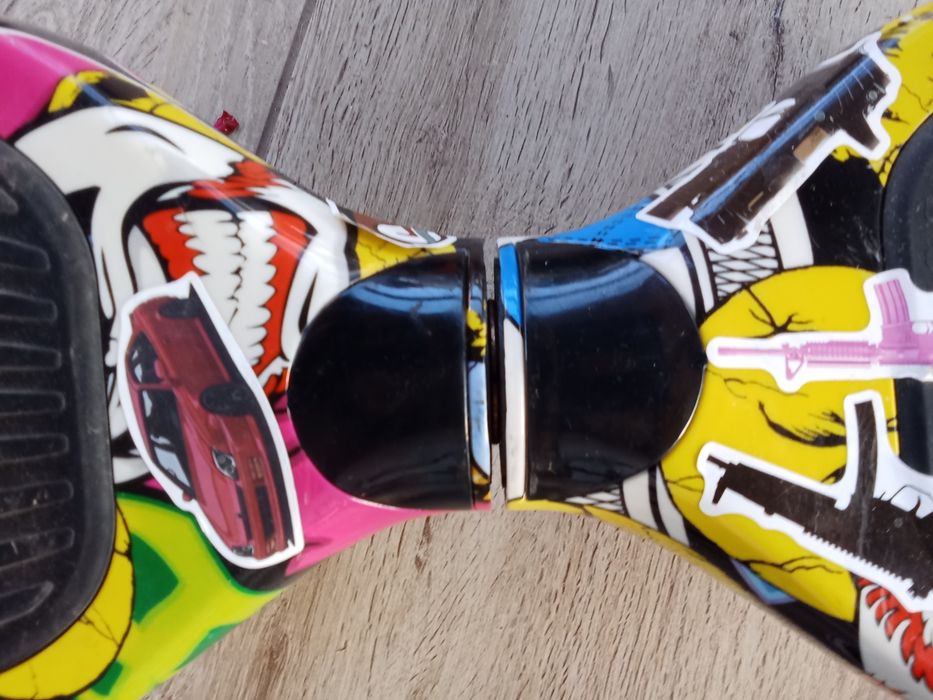 Howerboard pro cu boxe , încarcator și suport