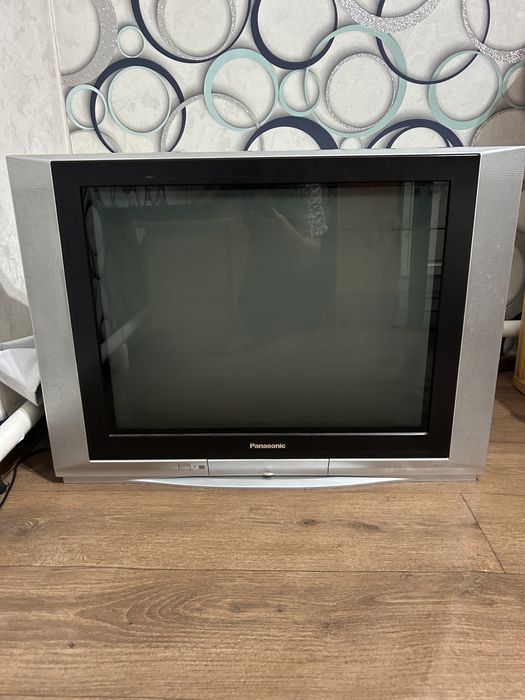 Продается телевизор!