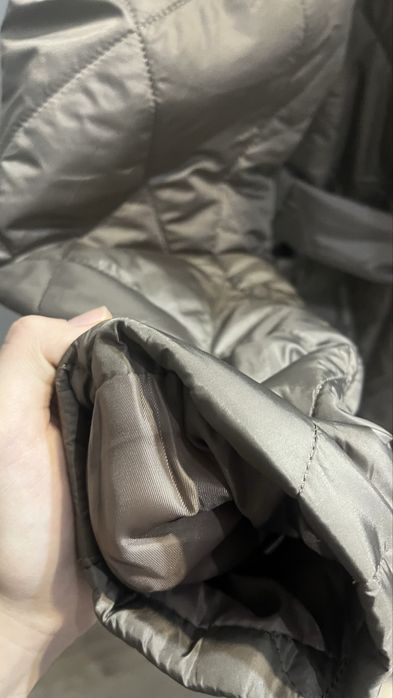 Новая куртка с биркой