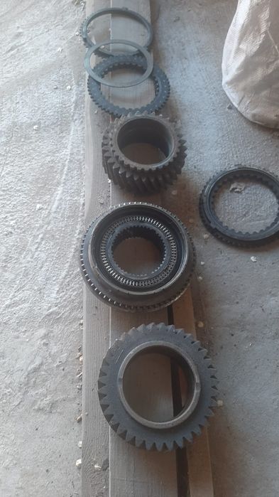 Продам блок кпп ZF16 S 181