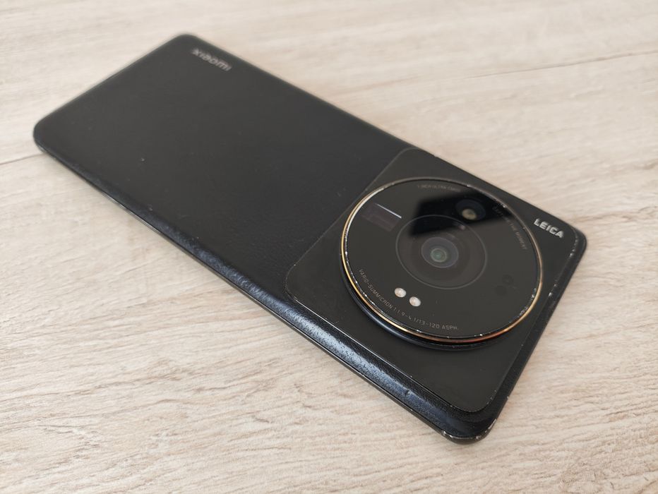 Продам Xiaomi 12s ultra
