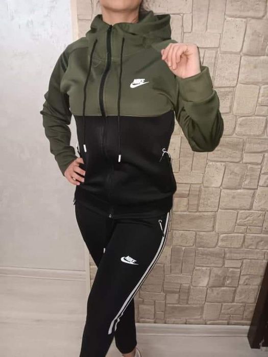 Дамски екипи Nike Puma Adidas
