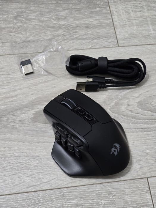 Mouse Gaming Wireless Redragon M811 Pro MMO 15 Butoane Programabile