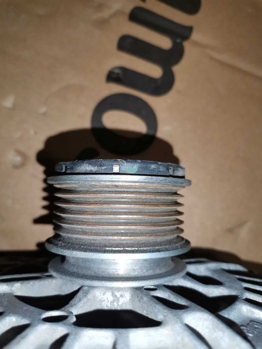 Алтернатор/Динамо Valeo  Фолксваген/Volkswagen Golf/Голф 5/6  1.9 VAG