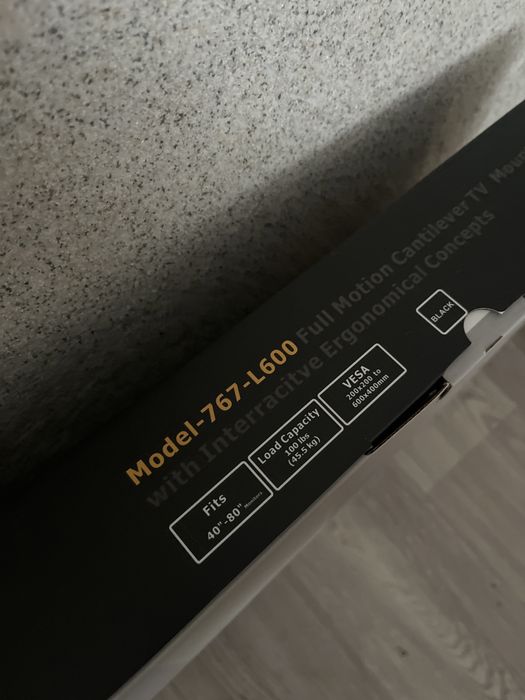 Кроштейн для телевизора