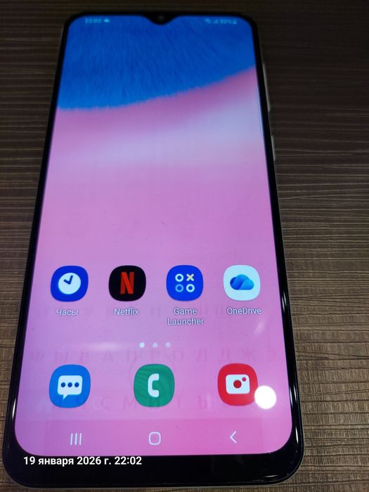 Продам смартфон Samsung A30s