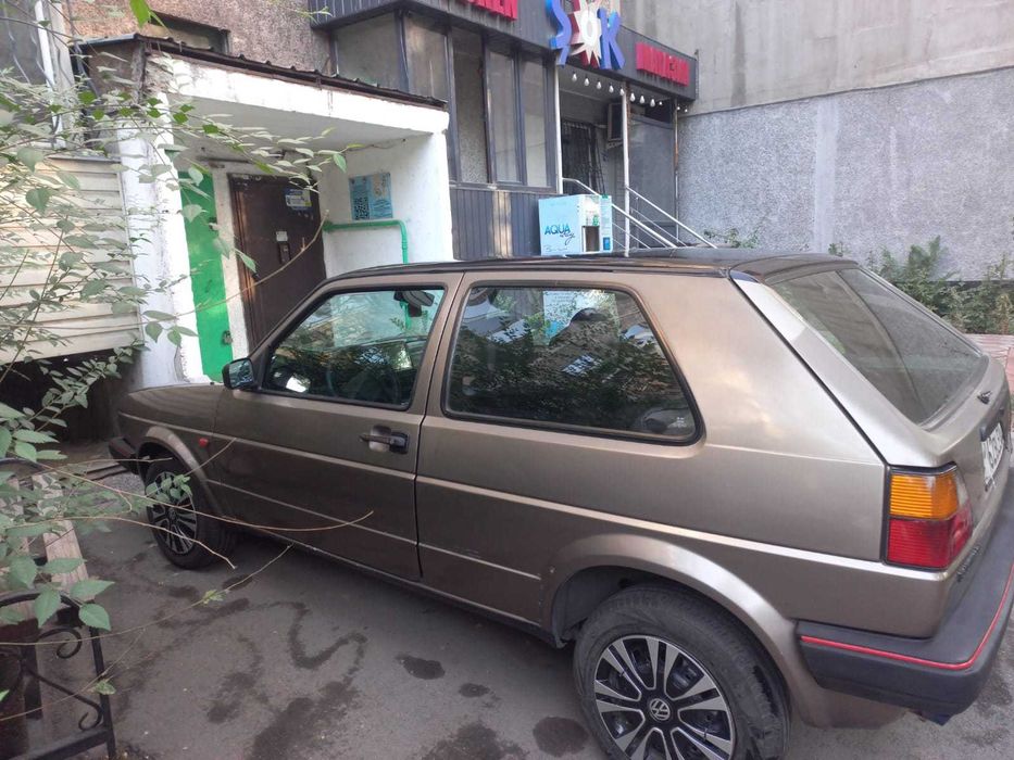 Продам Golf 2 .1.6