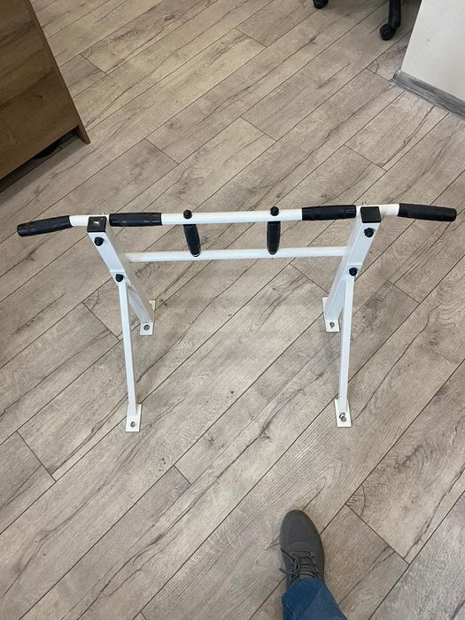 Турник для дома.