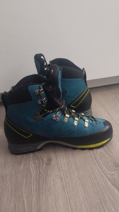 Scarpa Marmolada Pro HD