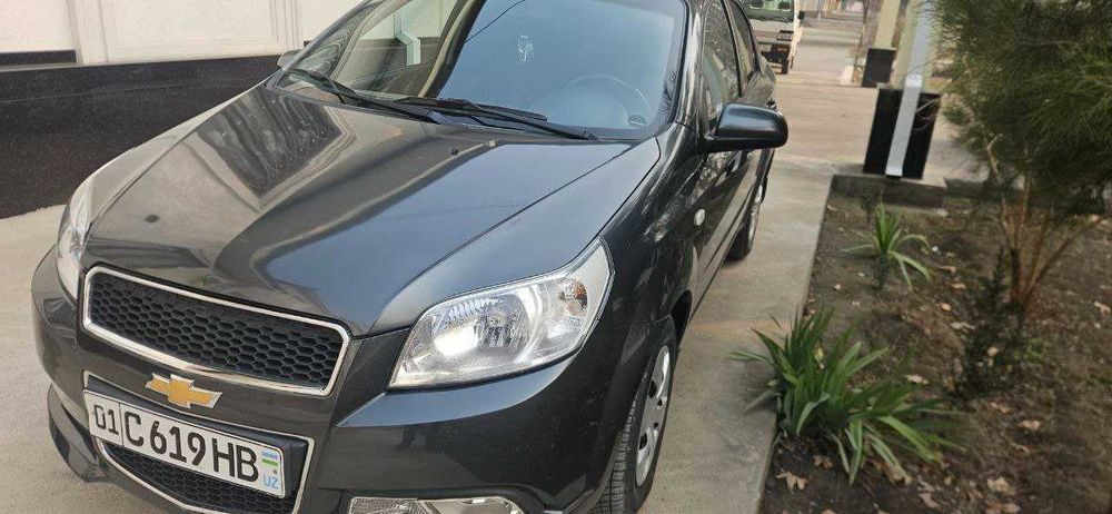 Нексия 3.  мокрий асфальт 2020йил