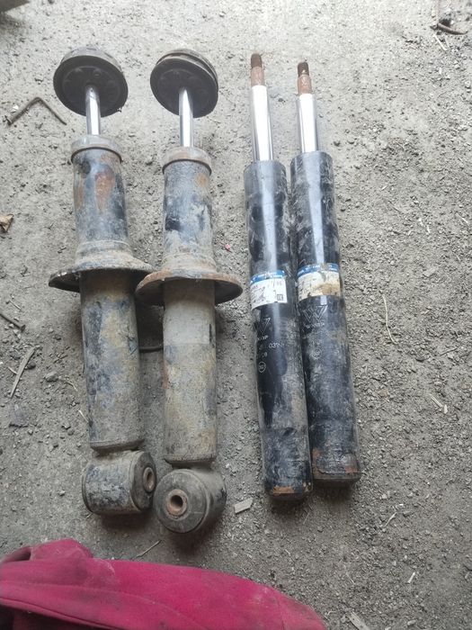 Запчасти на ауди 2, объем