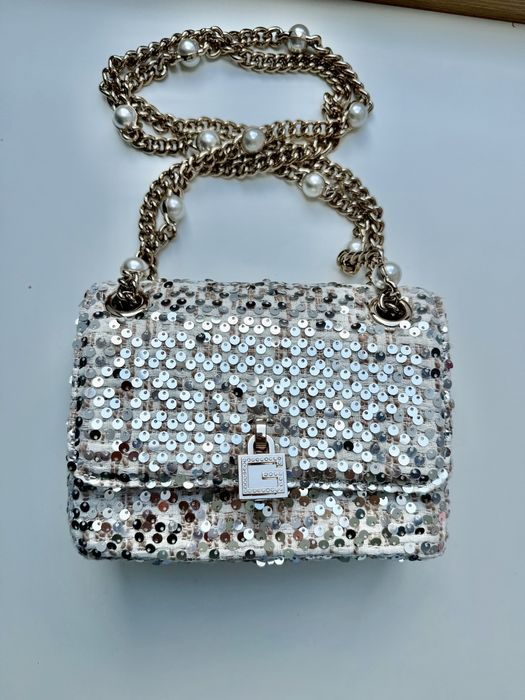 Дамска чанта Guess