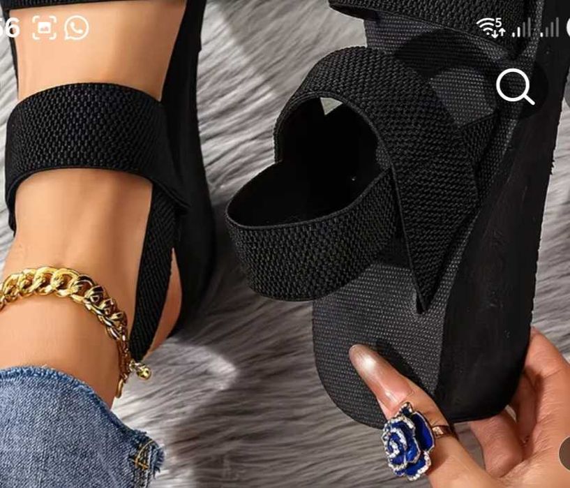 Летние шлепки на резинках