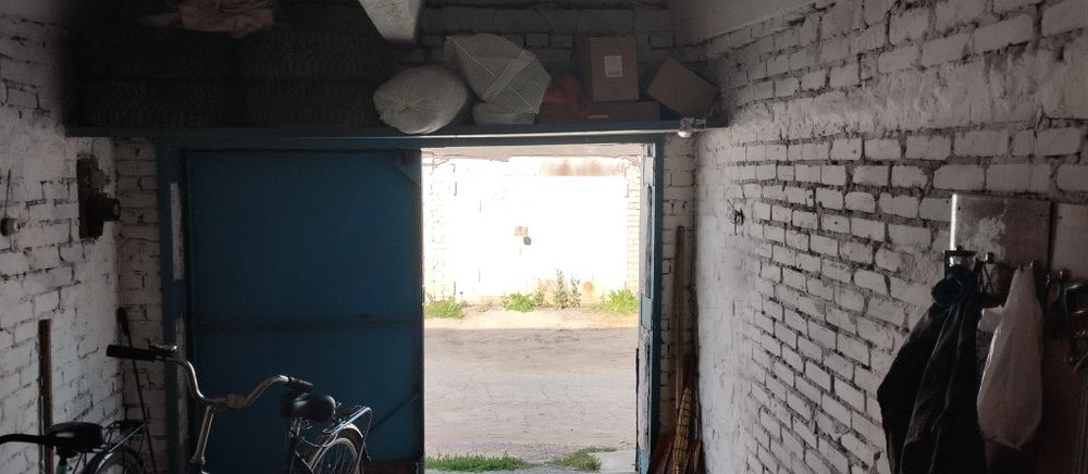 Продам гараж в ГЭК ,,Луч,,