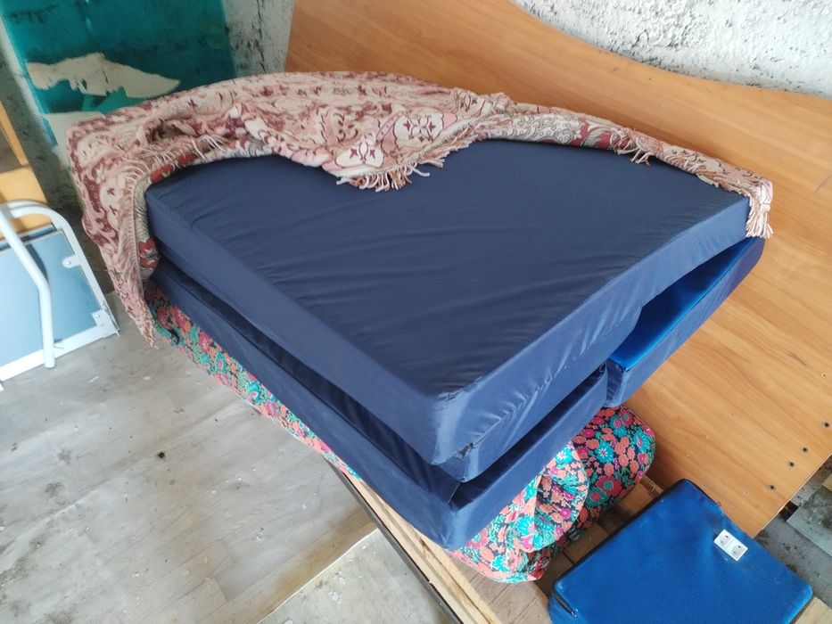 Продам медецинскую кровать.