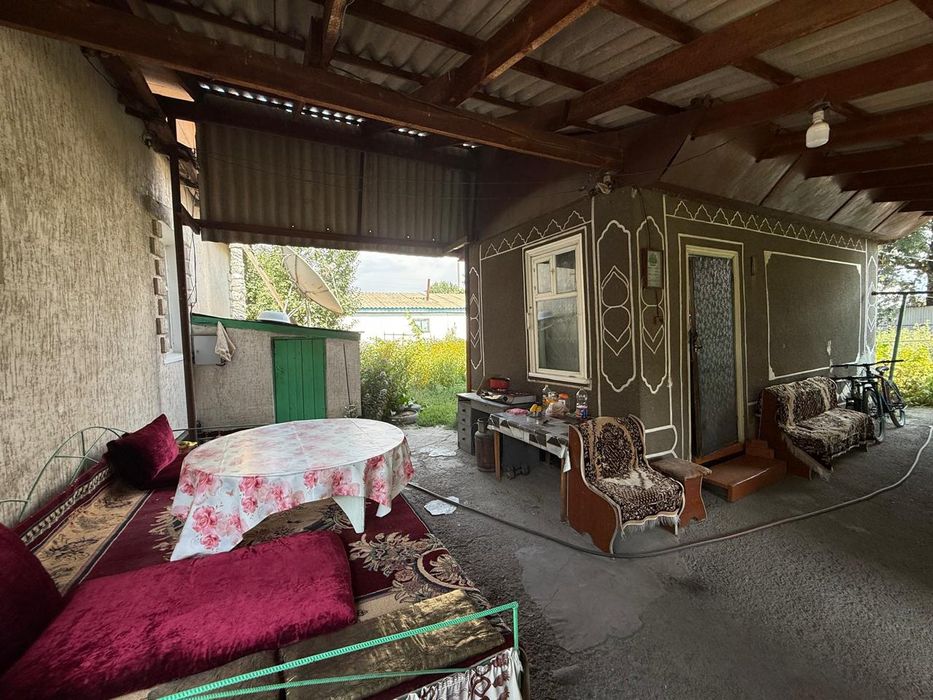 Продам дом с магазинам