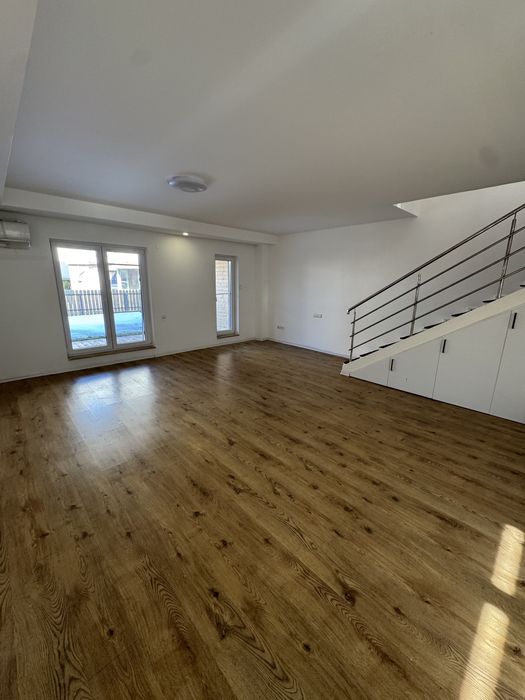 Vila 3 Camere Cosmopolis