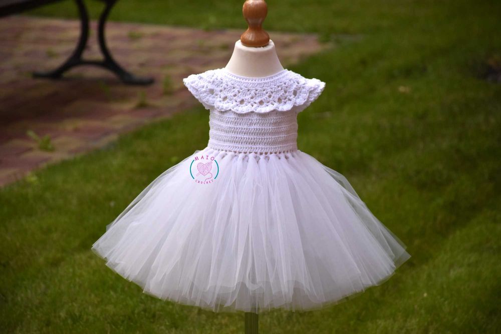 Rochita tutu crosetata de ocazie, marime 1 an.