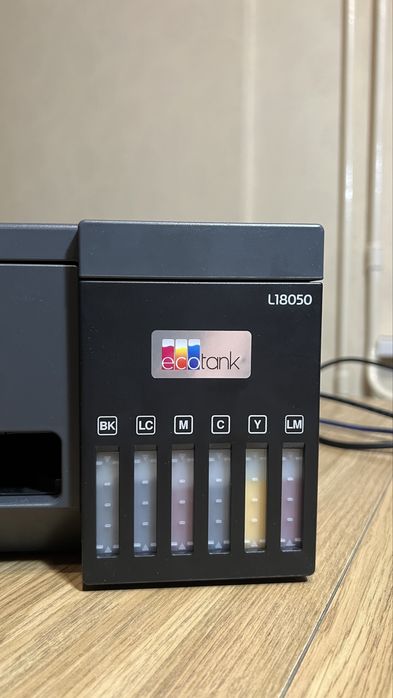 принтер epson l18050