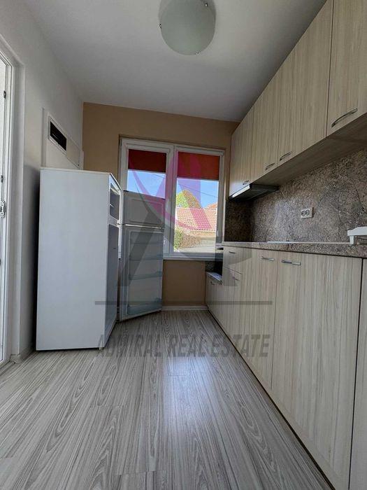 Дава се под наем Двустаен апартамент в Варна, Цветен квартал - 66 кв.м за 468.69 € - Снимка #2