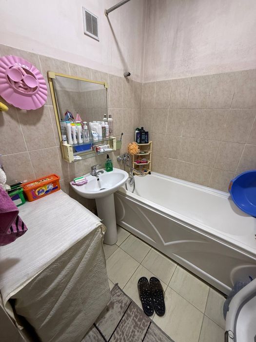 Продаю 2-х комнатную квартиру Янгихаёт 9 худуд