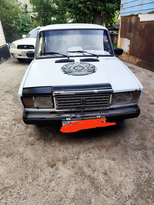 Продам авто ваз 2107