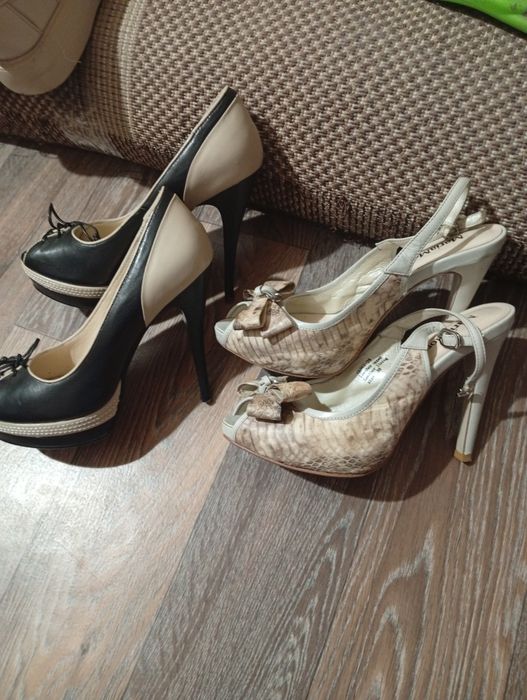 Кожаные,На 37 размер.