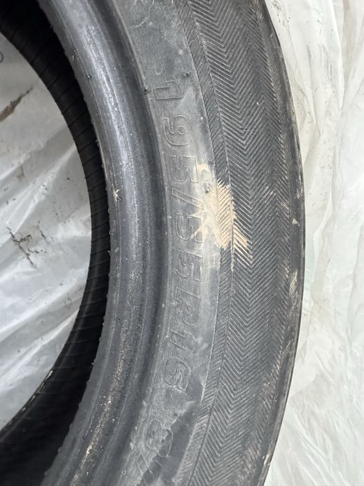 Резина имеется 4 балона