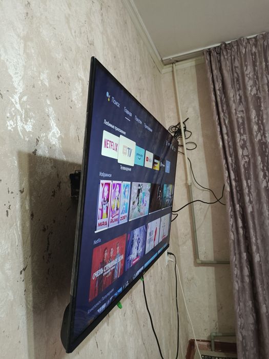 Телевизор Haier.