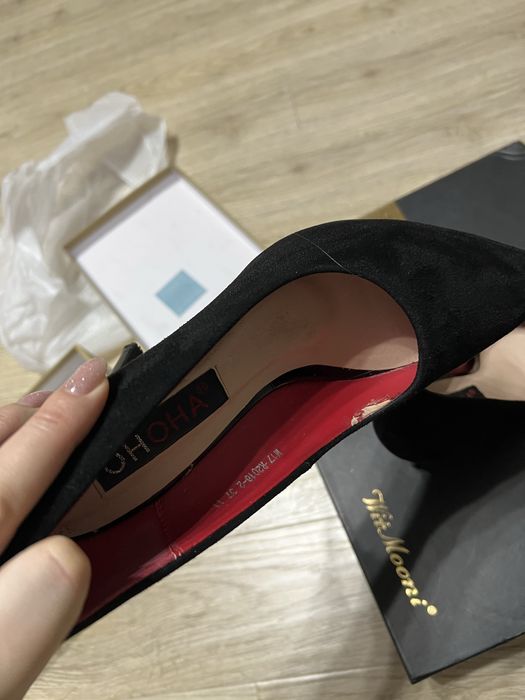 Продам туфли замш