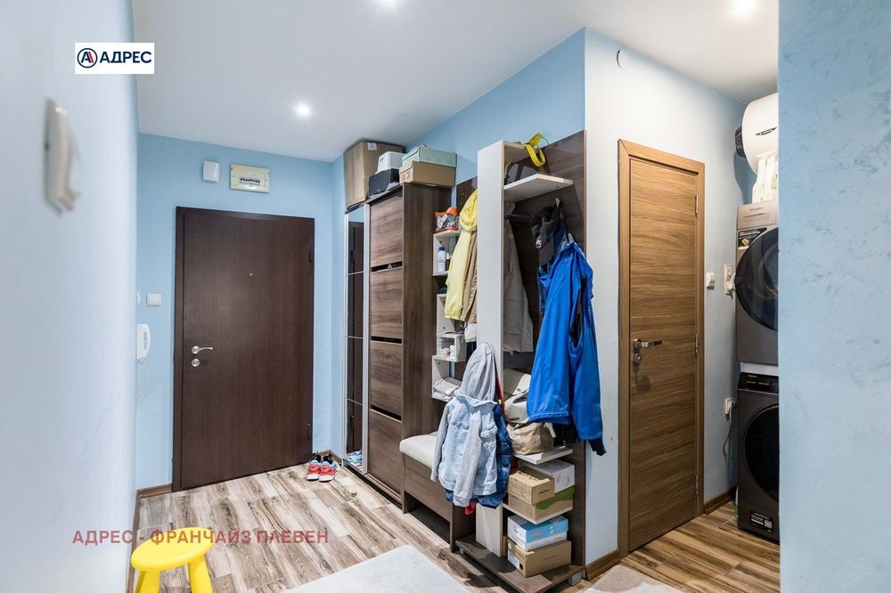 2-стаен в Плевен-Широк център площ 80 цена 180000