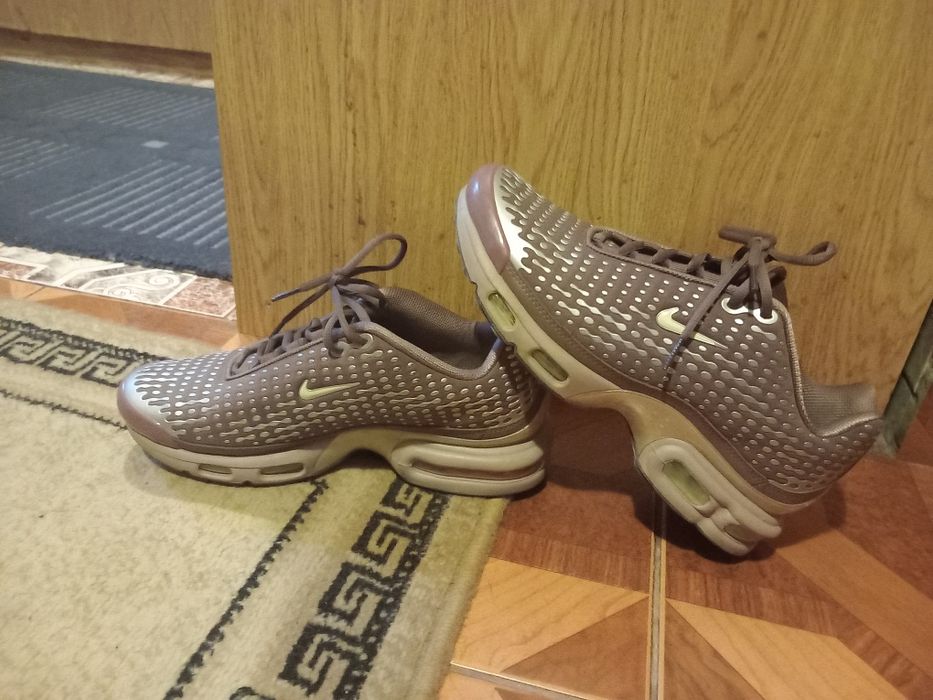 Носени са 4-5 дена