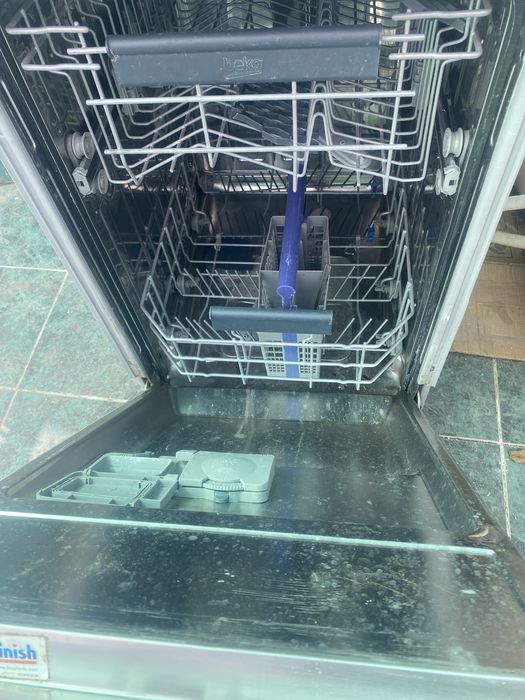 Посудомойка встроенная Beko