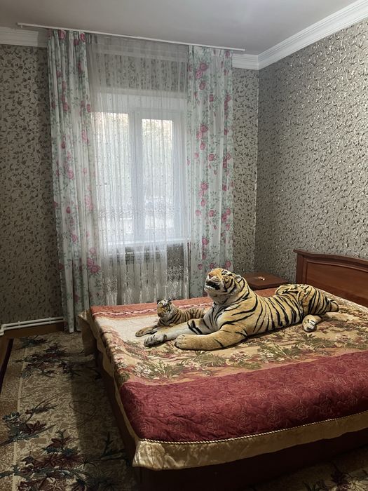 Сдаётся 5 комнтаная  квартира без агенства