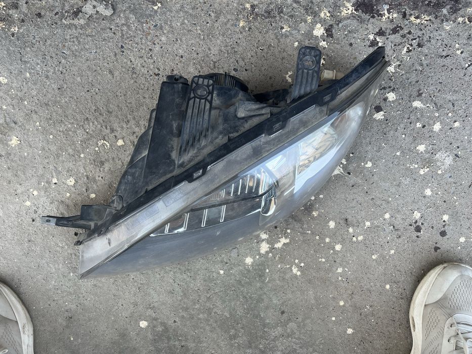 Джента фара левый