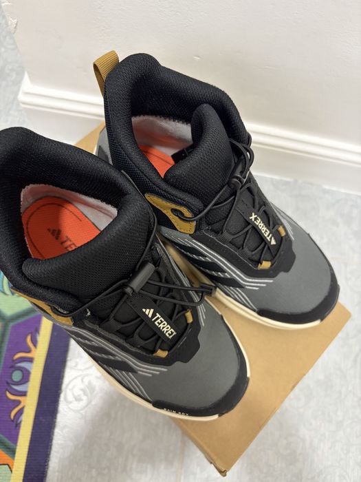 Ботинки для мальчика Adidas Terrex