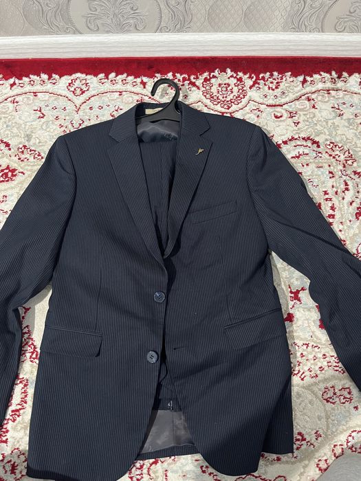 Костюм жаксы жагдайда