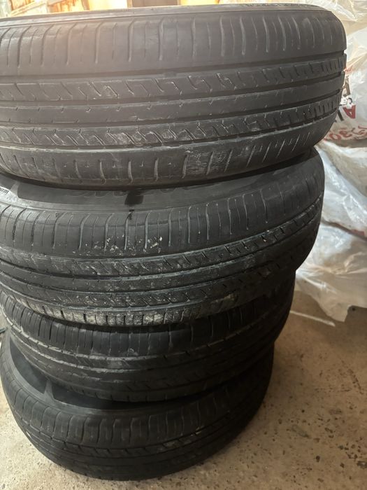 Продаю летние шыны коплект