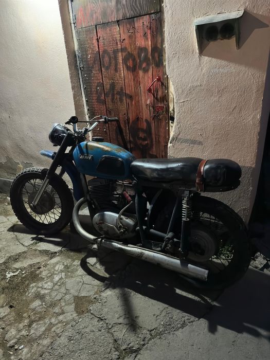 Мотоцикл Иж Планета 3