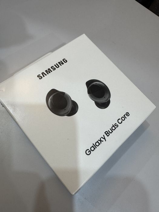 Наушники Samsung Galaxy Buds Core