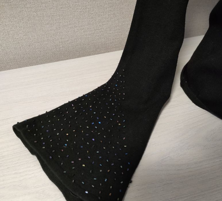 Лонгслив р.42-48 цена 12000