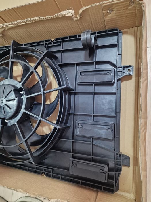 Диффузор в сборе на Geely Emgrand SS11